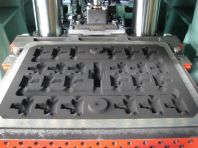 Tokyu's Sand Mold